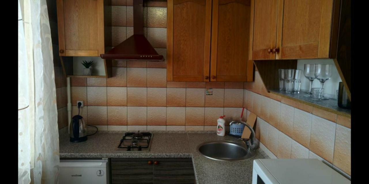 Уютная Квартира Рядом С Метpo Холодная Гора Charkiv Esterno foto